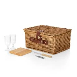 Picnic Time Classic Wine & Cheese Willow Basket – Red Gingham Lining & Vintage Wicker Set -Campmor Outdoor Clothing 02b40586ce2e5321298fb7b34cf60ee741657dcd