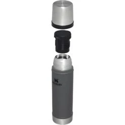 Stanley Classic Legendary Bottle 20 Oz – Vacuum Insulated Hammertone Green Stainless Steel Thermos -Campmor Outdoor Clothing 10 11345 006