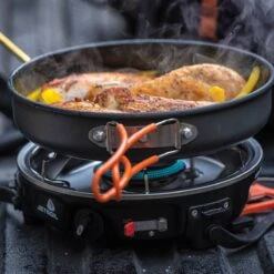 Jetboil HalfGen Basecamp System 23 Jetboil HalfGen Basecamp System -Campmor Outdoor Clothing 1090946 insitu03