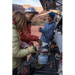 Jetboil MicroMo Carbon Cooking System -Campmor Outdoor Clothing 1090950 insitu02