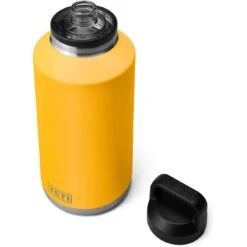Yeti Rambler 64 Oz Bottle With Chug Cap 16 Yeti Rambler 64 Oz Bottle With Chug Cap -Campmor Outdoor Clothing 21071501099