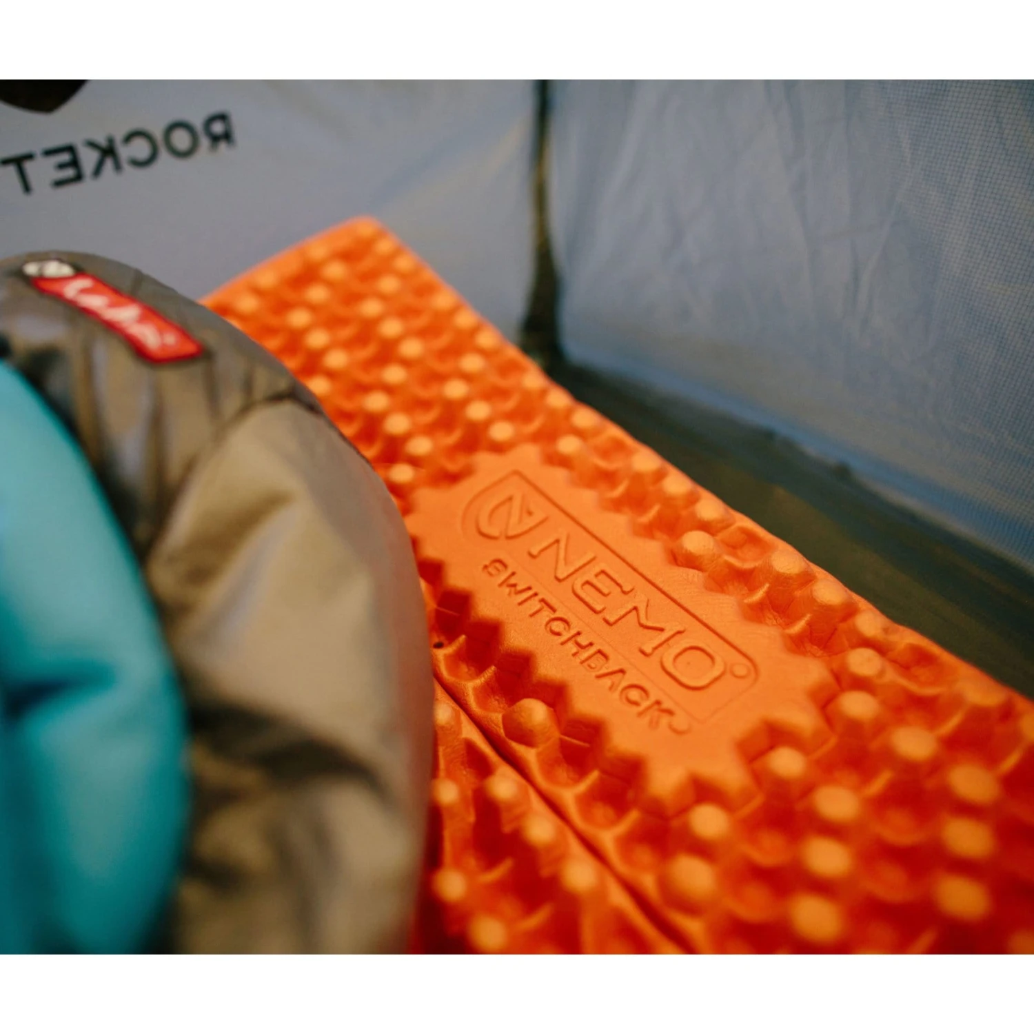 NEMO EQUIPMENT Nemo Switchback Insulated Ultralight Regular Sleeping Pad 5 NEMO EQUIPMENT Nemo Switchback Insulated Ultralight Regular Sleeping Pad - Image 5