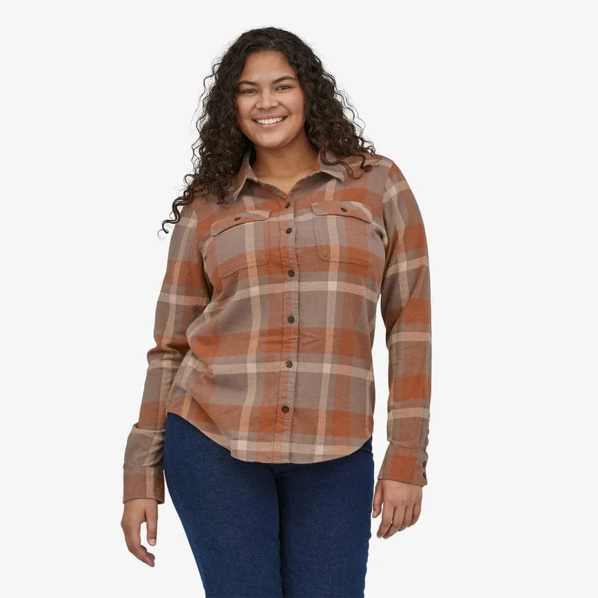 Patagonia Womens Long Sleeve Organic Cotton Midweight Fjord Flannel Shirt 3 Patagonia Womens Long Sleeve Organic Cotton Midweight Fjord Flannel Shirt - Image 3