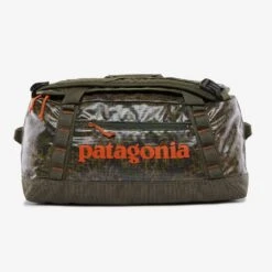 Patagonia Black Hole Duffel 40L - Black Recycled Weather-Resistant Travel Bag -Campmor Outdoor Clothing 49338 LIBA ALL