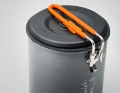 GSI Outdoors Halulite Microdualist Two-Person Cookset – Ultralight Hard Anodized Alloy Camping Kitchen 7 GSI Outdoors Halulite Microdualist Two-Person Cookset – Ultralight Hard Anodized Alloy Camping Kitchen -Campmor Outdoor Clothing 50247 3 g