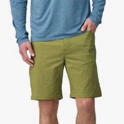 Patagonia Men's Quandary Shorts - 8 In. -Campmor Outdoor Clothing 57813 BUGR1