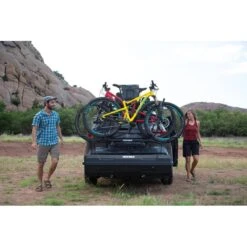Yakima EXO DoubleUp 2-Bike Carrier - Modular Hitch Rack for EXO System -Campmor Outdoor Clothing 8002722 2