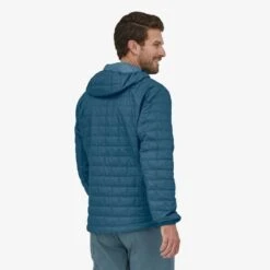 Patagonia Men's Nano Puff Hoody -Campmor Outdoor Clothing 84222 WAVB M