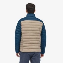 Patagonia Men's Down Sweater -Campmor Outdoor Clothing 84675 ORTN M