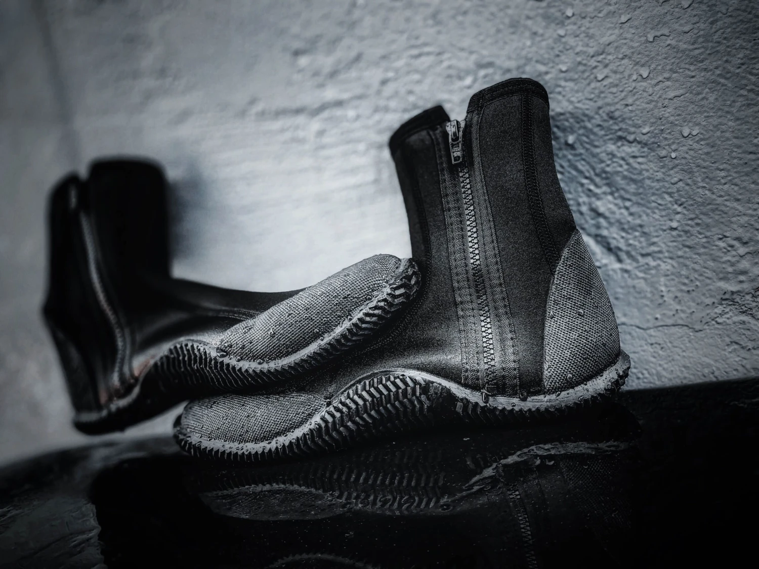 ATACLETE 3mm Neoprene Dive Boots By ATACLETE 4 ATACLETE 3mm Neoprene Dive Boots By ATACLETE - Image 4