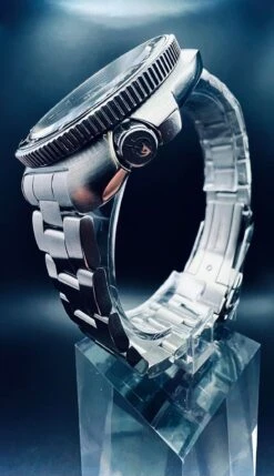 ATACLETE Triton Dive Watch By ATACLETE -Campmor Outdoor Clothing Ataclete200mstainlesssteeldivewatchbottom