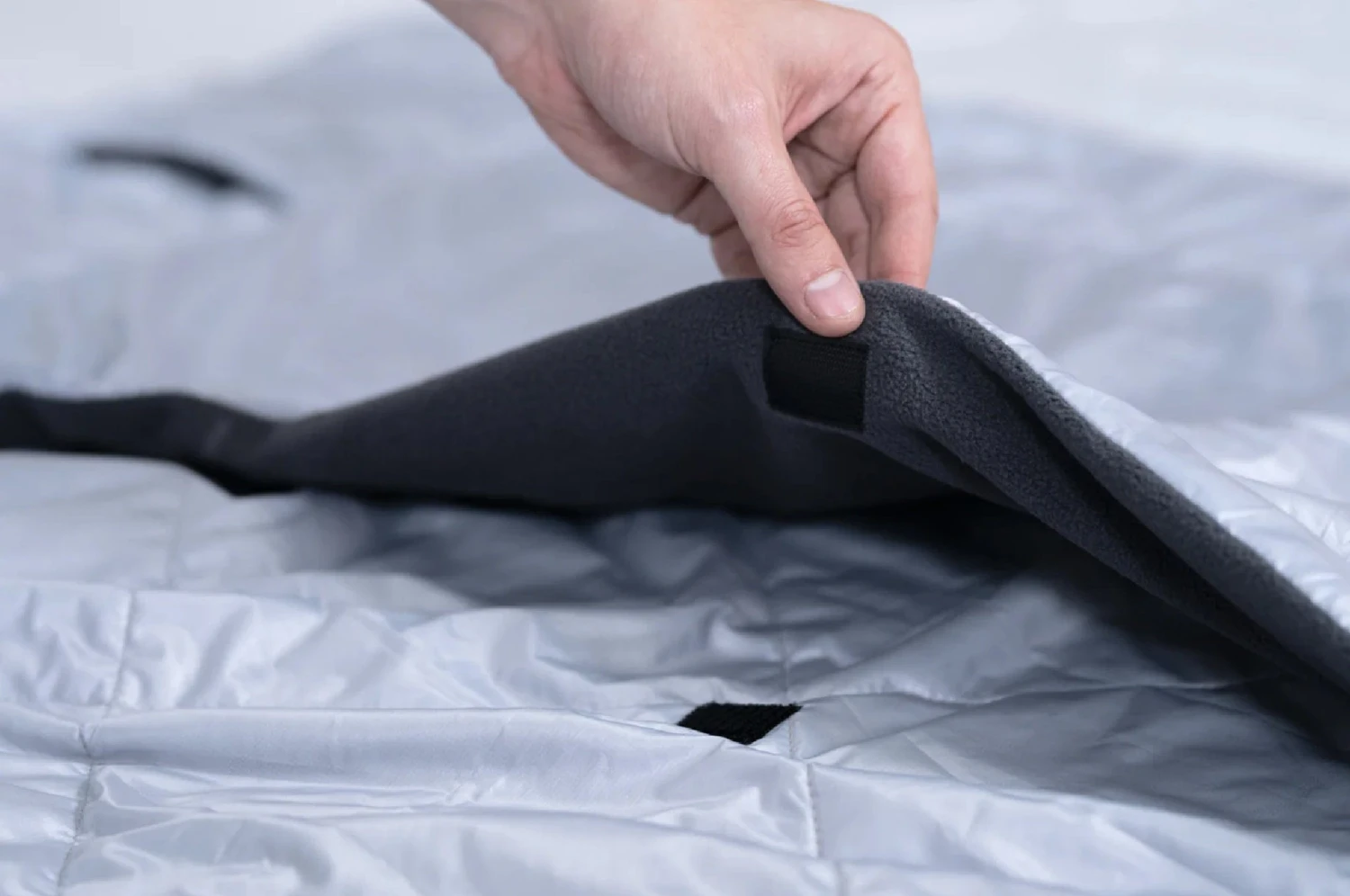 Crua Outdoors Culla Insulated Blanket 6 Crua Outdoors Culla Insulated Blanket - Image 6