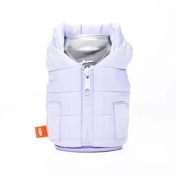 Puffin Forest Green and Red Puffy Vest Drink Cozie – Insulated Beverage Sleeve for 12oz Cans 5 Puffin Forest Green and Red Puffy Vest Drink Cozie – Insulated Beverage Sleeve for 12oz Cans -Campmor Outdoor Clothing DO1214 520