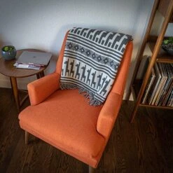 Alpaca Wool Throw Blanket - Alpaca Design By Alpaca Threadz -Campmor Outdoor Clothing DSC05393