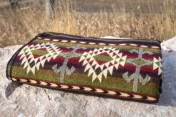 Andean Alpaca Wool Blanket - Cactus By Alpaca Threadz 17 Andean Alpaca Wool Blanket - Cactus By Alpaca Threadz -Campmor Outdoor Clothing DSC08417
