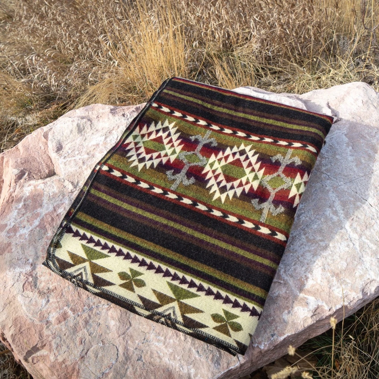 Andean Alpaca Wool Blanket - Cactus By Alpaca Threadz 2 Andean Alpaca Wool Blanket - Cactus By Alpaca Threadz - Image 2