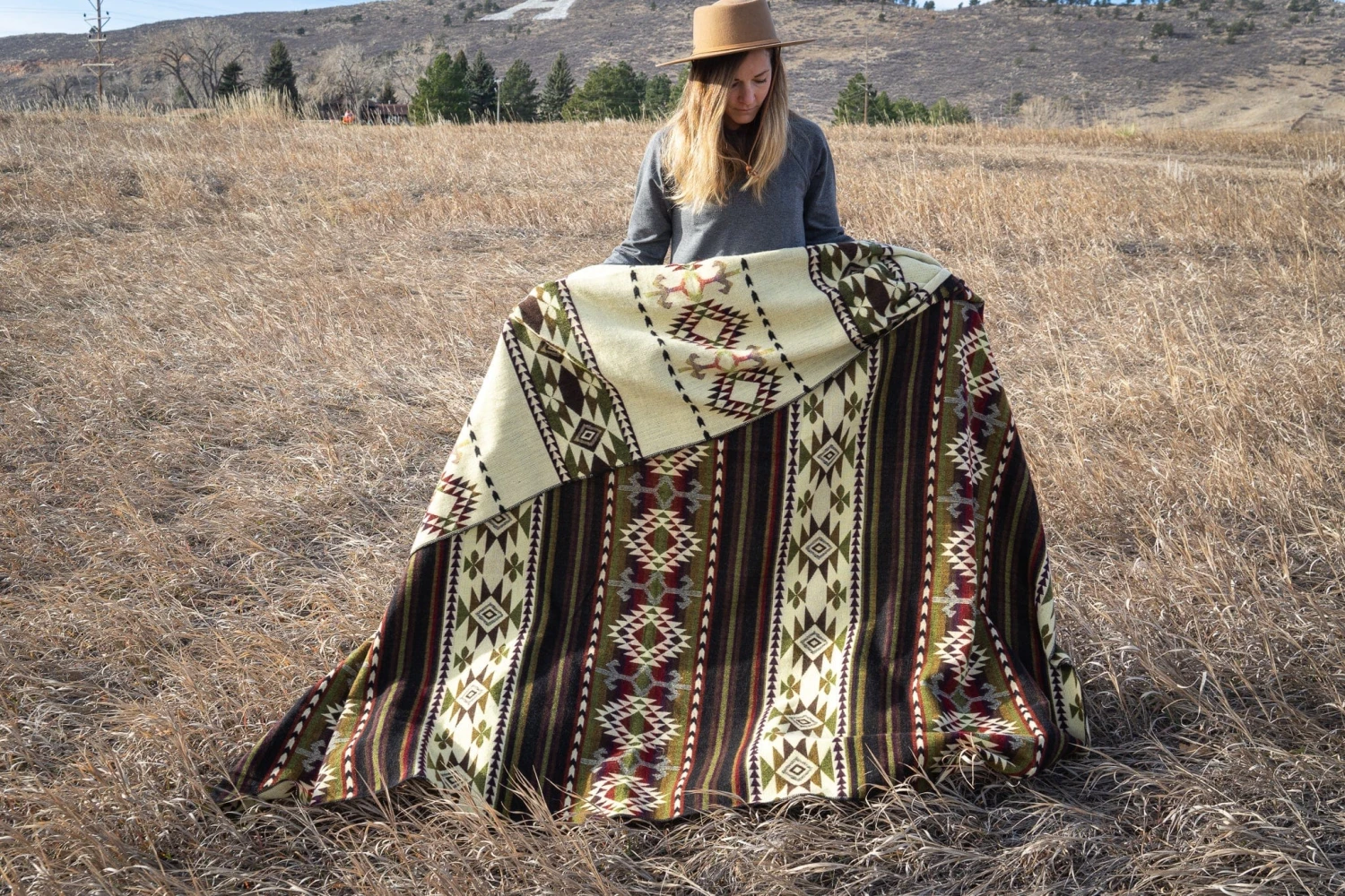 Andean Alpaca Wool Blanket - Cactus By Alpaca Threadz 12 Andean Alpaca Wool Blanket - Cactus By Alpaca Threadz - Image 12