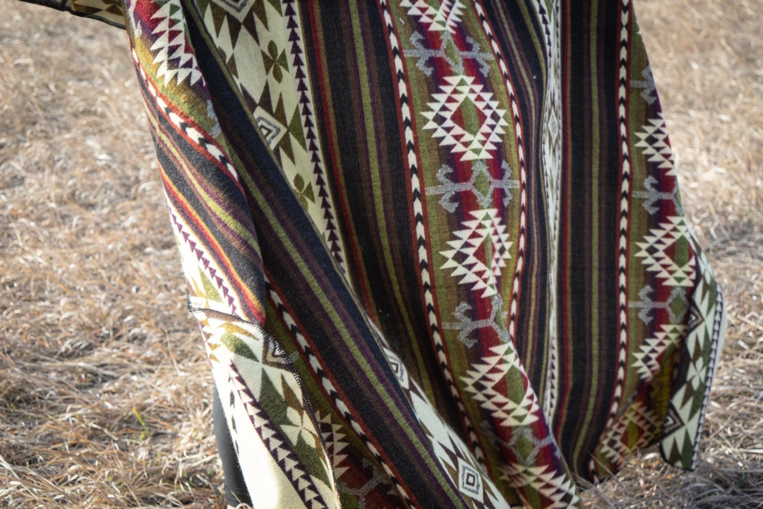 Andean Alpaca Wool Blanket - Cactus By Alpaca Threadz 9 Andean Alpaca Wool Blanket - Cactus By Alpaca Threadz - Image 9