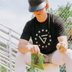 DILL PICKLE By SMACKIN' Sunflower Seeds -Campmor Outdoor Clothing DillPickle4ozLiveProductImage 01 1ccf9841 5285 4e63 9e00 03994b85defb