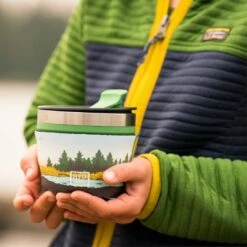 HYDAWAY Pacific Blue Collapsible Insulated Bowl - 1.5-Cup Packable Silicone Camp Bowl 33 HYDAWAY Pacific Blue Collapsible Insulated Bowl - 1.5-Cup Packable Silicone Camp Bowl -Campmor Outdoor Clothing HIB12 10