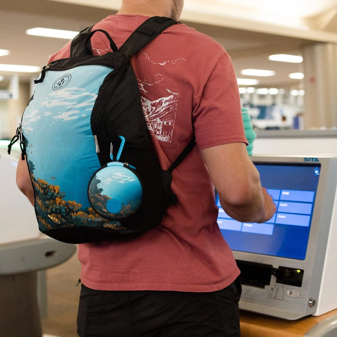 HYDAWAY Protective Travel Case - Impact-Resistant Foam Carrier with Clip for Collapsible Bottles & Cups 2 HYDAWAY Protective Travel Case - Impact-Resistant Foam Carrier with Clip for Collapsible Bottles & Cups - Image 2