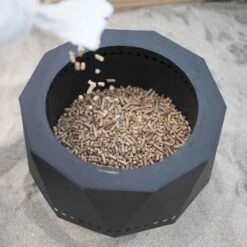 Blue Sky Premium 100% Natural Hardwood Pellets - High Heat Clean Burning Fuel 6 Blue Sky Premium 100% Natural Hardwood Pellets - High Heat Clean Burning Fuel -Campmor Outdoor Clothing PFPPEL 20LB2