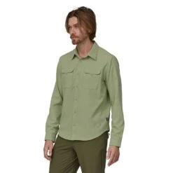 Patagonia Men's Long Sleeve Self Guided Hike Shirt -Campmor Outdoor Clothing WBS23 41900 SLVG CS1