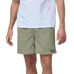 Patagonia Mens Baggies Shorts - 5" 11 Patagonia Mens Baggies Shorts - 5" -Campmor Outdoor Clothing WBS23 57022 SLVG CS1