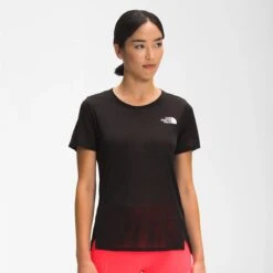The North Face Women's Sunriser Short Sleeve Shirt -Campmor Outdoor Clothing a e09d962c 4096 4387 98fd fa0907207713