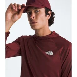 The North Face Men's Sunriser Hoodie 15 The North Face Men's Sunriser Hoodie -Campmor Outdoor Clothing c 79e52a42 2701 415d b615 87fc5e1228b1