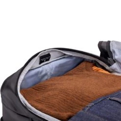 Thule Chasm 40L Carry-On Wheeled Duffel Bag – Weather-Resistant Expandable Rolling Suitcase 9 Thule Chasm 40L Carry-On Wheeled Duffel Bag – Weather-Resistant Expandable Rolling Suitcase -Campmor Outdoor Clothing c 97180392 8062 4ac2 b4de 8164436abeba