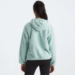The North Face Teen Campshire Full Zip Hoodie 16 The North Face Teen Campshire Full Zip Hoodie -Campmor Outdoor Clothing c a9a4586d d29d 4f97 b878 256aa683cfd3