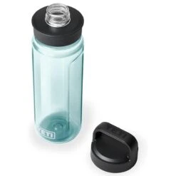Yeti Yonder .75L Water Bottle 14 Yeti Yonder .75L Water Bottle -Campmor Outdoor Clothing d b462d37b 04e8 4373 8e45 bb037303b5ea