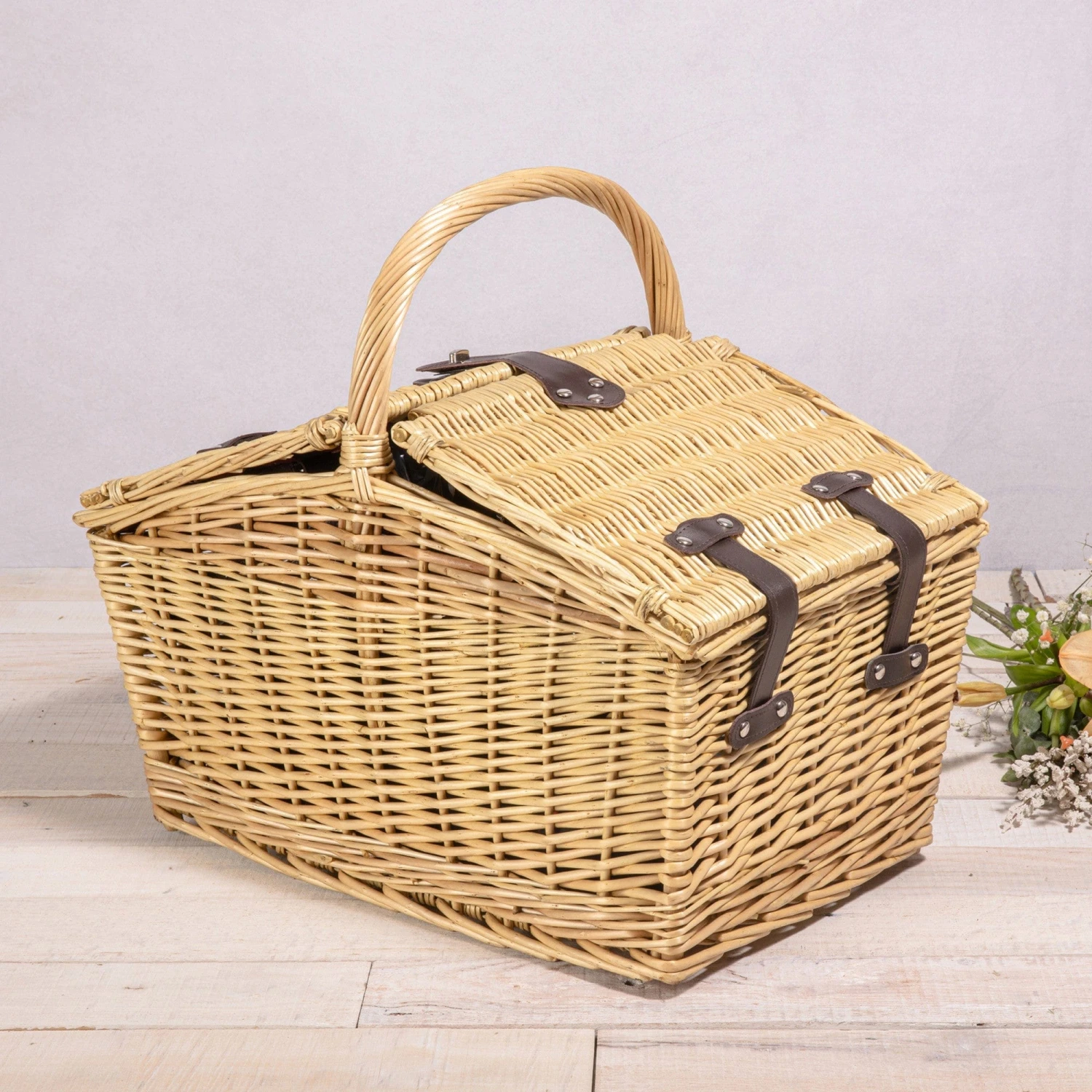 Somerset Deluxe Handwoven Wicker Picnic Basket for 2 – Vintage Willow with Plush Corduroy Lining 3 Somerset Deluxe Handwoven Wicker Picnic Basket for 2 – Vintage Willow with Plush Corduroy Lining - Image 3