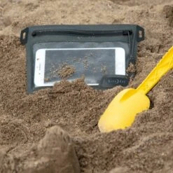 Nite Ize RunOff Charcoal Waterproof Pocket - IP67 Rated TRU Zip Tech Travel Organizer 17 Nite Ize RunOff Charcoal Waterproof Pocket - IP67 Rated TRU Zip Tech Travel Organizer -Campmor Outdoor Clothing e 1a755f3b 32be 4afe ae2a b05e7e5c3eee