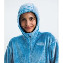 The North Face Girls' Osito Full Zip Hoodie 22 The North Face Girls' Osito Full Zip Hoodie -Campmor Outdoor Clothing e fa5e45ec d821 4260 ac0b d09e78d4125e