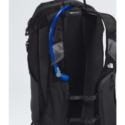 The North Face Trail Lite Speed 20 Pack 24 The North Face Trail Lite Speed 20 Pack -Campmor Outdoor Clothing f 778dfb7d 61c4 4cbb 97cd cac2b911fdcb