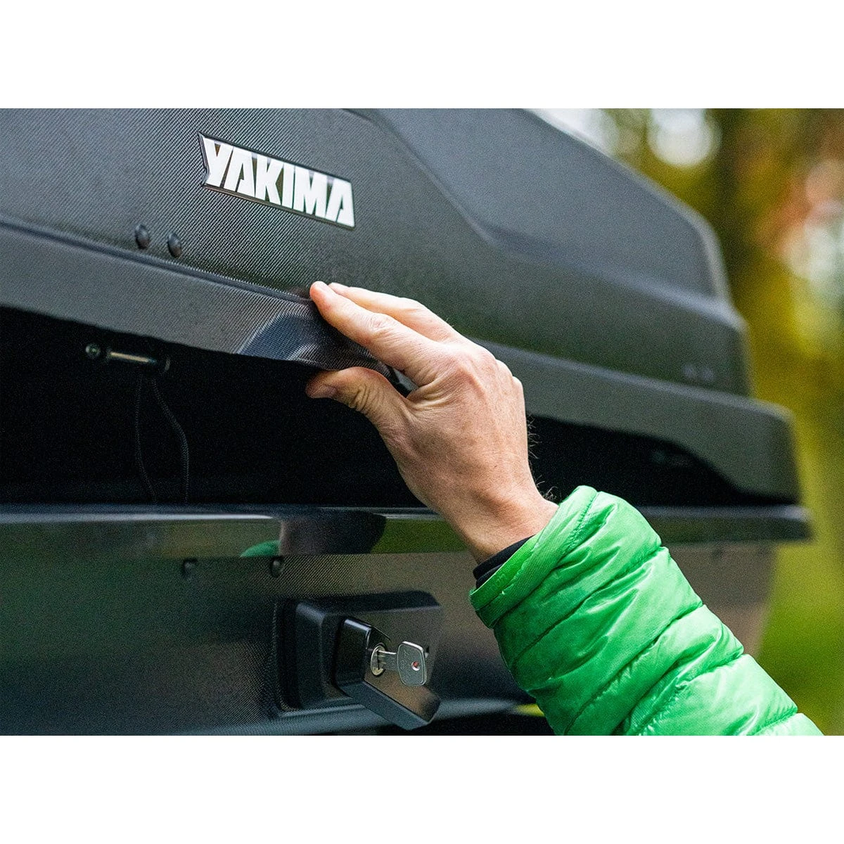Yakima SKYBOX NX 18 Rooftop Luggage Box 6 Yakima SKYBOX NX 18 Rooftop Luggage Box - Image 6