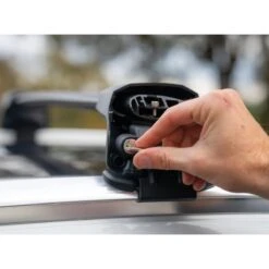 Yakima SightLine FX SM Bar Single - Matte Black Low-Profile Roof Rack for Flush Rails -Campmor Outdoor Clothing f e4a8567f 636b 486a 8da7 746b533ee3cb