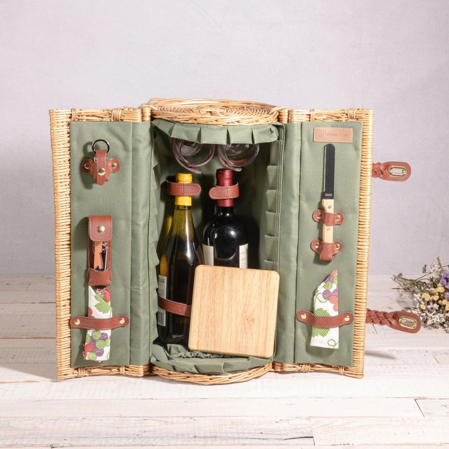 Verona Wine & Cheese Picnic Basket By Picnic Time Family Of Brands 10 Verona Wine & Cheese Picnic Basket By Picnic Time Family Of Brands - Image 10