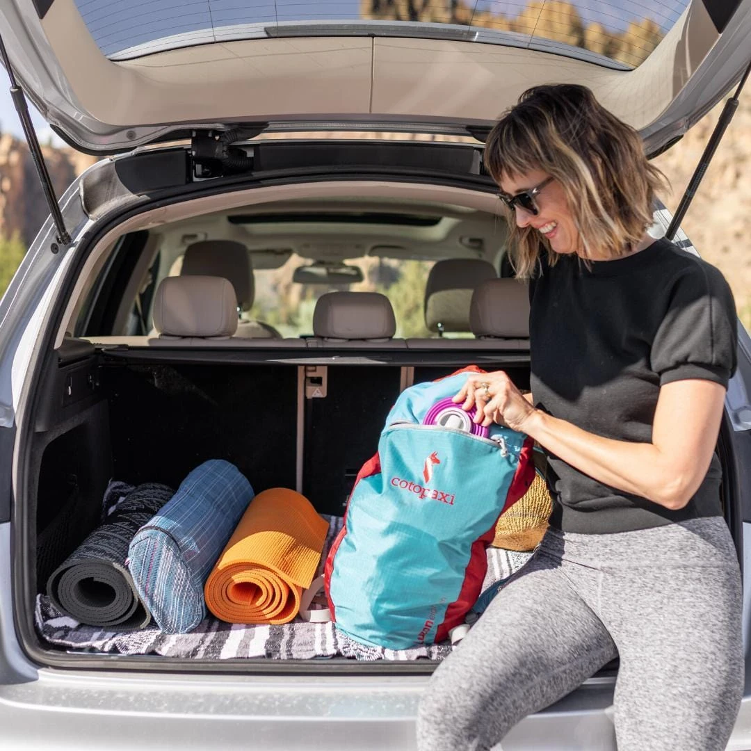 HYDAWAY® 25oz Collapsible Water Bottle – Ultra-Stashable BPA-Free Silicone Travel Bottle 12 HYDAWAY® 25oz Collapsible Water Bottle – Ultra-Stashable BPA-Free Silicone Travel Bottle - Image 12