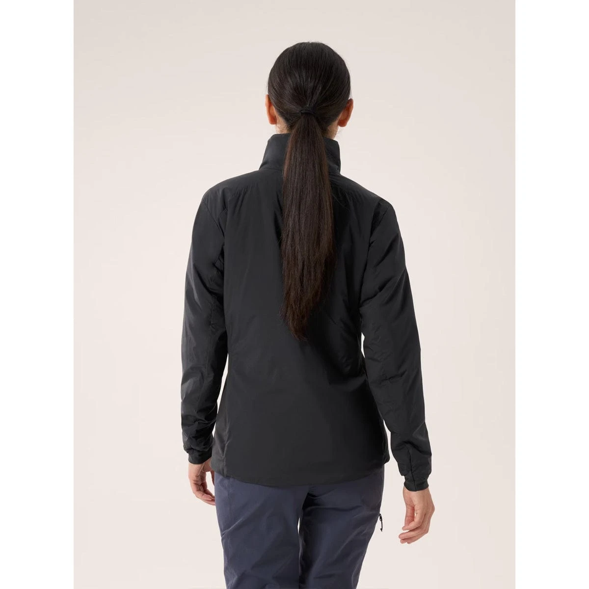 Arc'teryx Women's Atom Jacket 9 Arc'teryx Women's Atom Jacket - Image 9