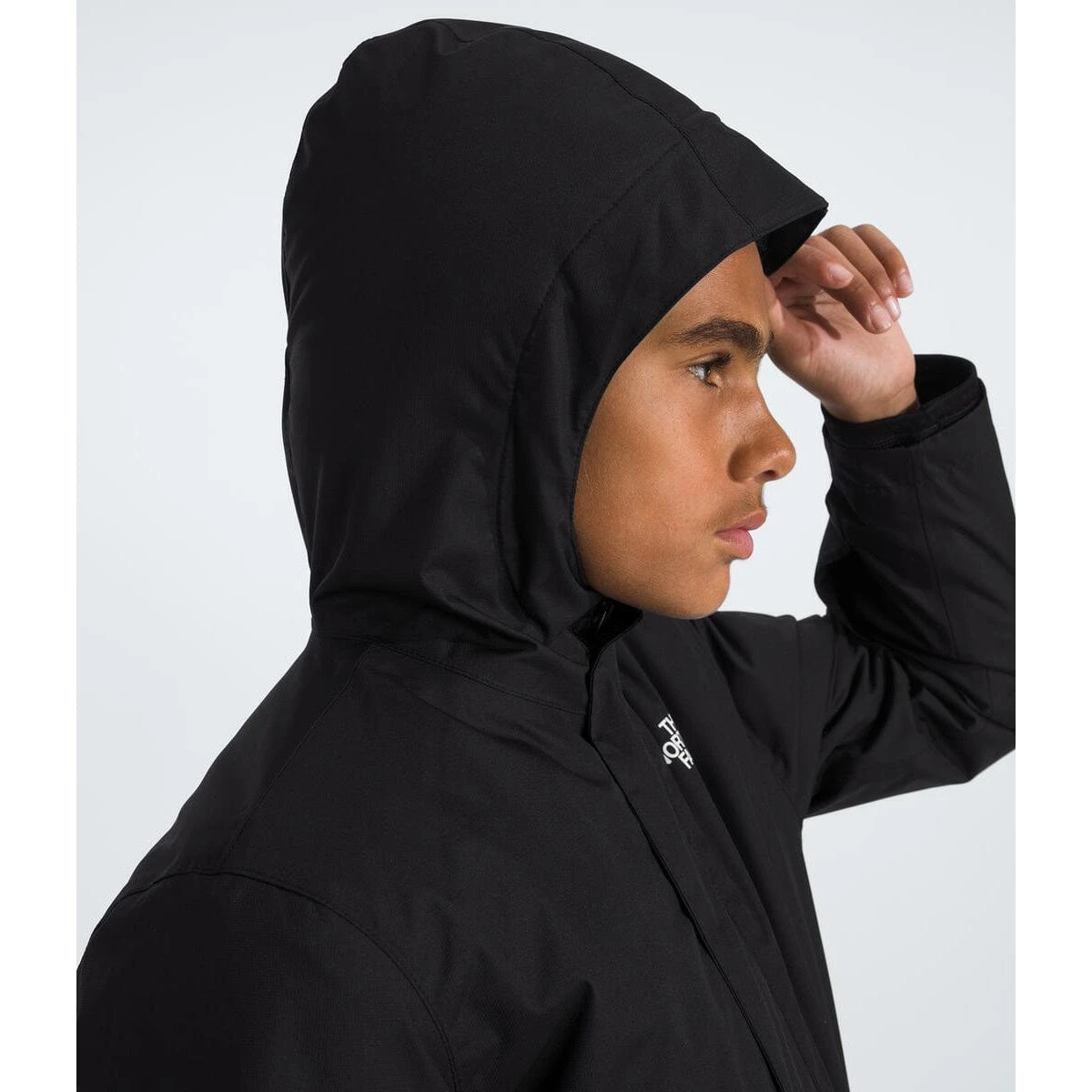 The North Face Teen Snowquest Jacket in TNF Black – Waterproof Insulated Ski & Snowboard Parka 12 The North Face Teen Snowquest Jacket in TNF Black – Waterproof Insulated Ski & Snowboard Parka - Image 12