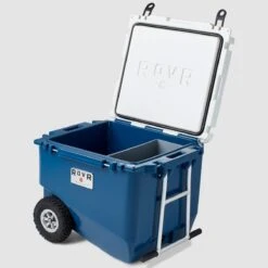RovR RollR 80 Wheeled Cooler - 80 Quart All-Terrain High-Performance Rolling Ice Chest 7 RovR RollR 80 Wheeled Cooler - 80 Quart All-Terrain High-Performance Rolling Ice Chest -Campmor Outdoor Clothing o e3593ca5 1d0f 47d9 bd23 cbe19c9e89ec