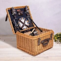 Canterbury Picnic Basket By Picnic Time Family Of Brands