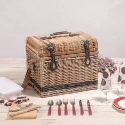 Yellowstone Picnic Basket By Picnic Time Family Of Brands