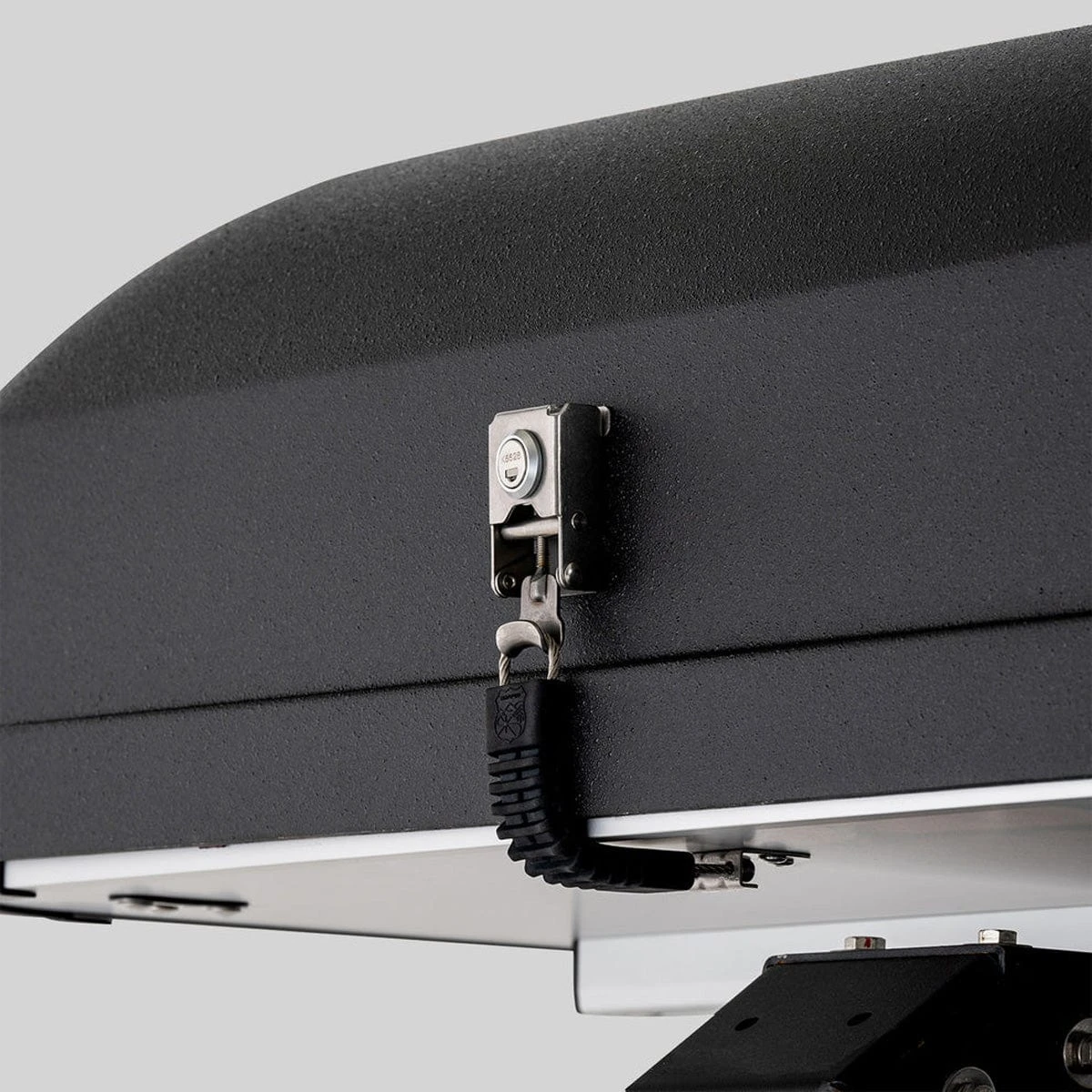 IKamper Skycamp 3.0 Mini DLX RoofTop Tent 18 IKamper Skycamp 3.0 Mini DLX RoofTop Tent - Image 18