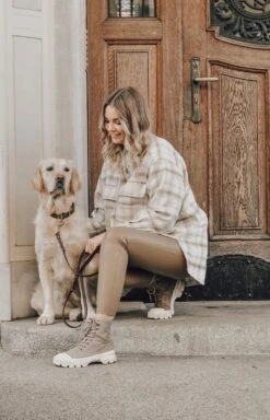 Butter Leather City Dog Leash - Classic Brown By Molly And Stitch US -Campmor Outdoor Clothing u6phLLP4